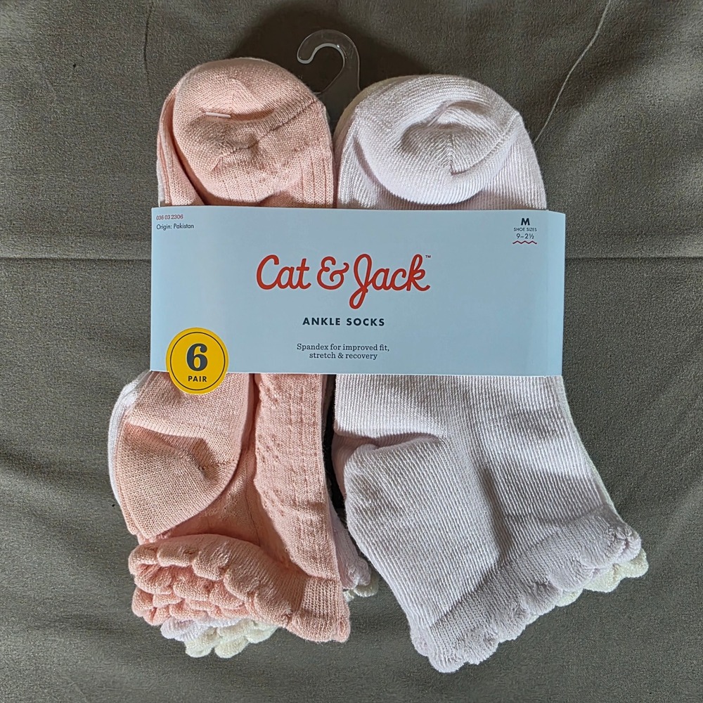 Cat & Jack Girls 6 Pair Ankle Socks M 9-2.5 Pastel Ruffle Edge Pointelle Knit